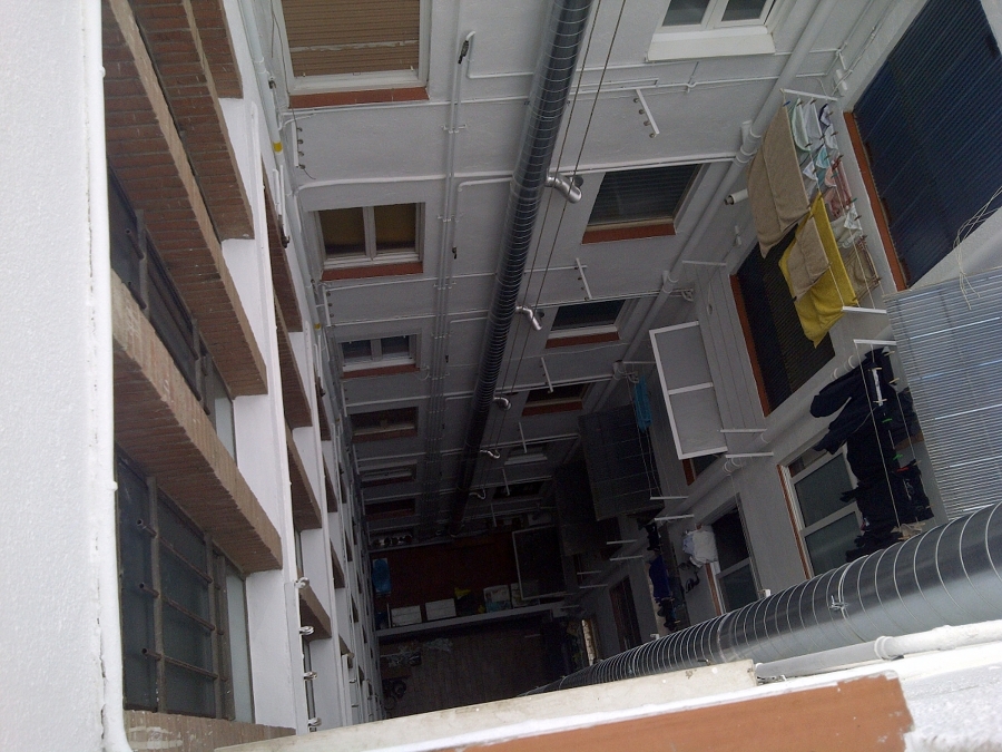 Patio de interior de luces