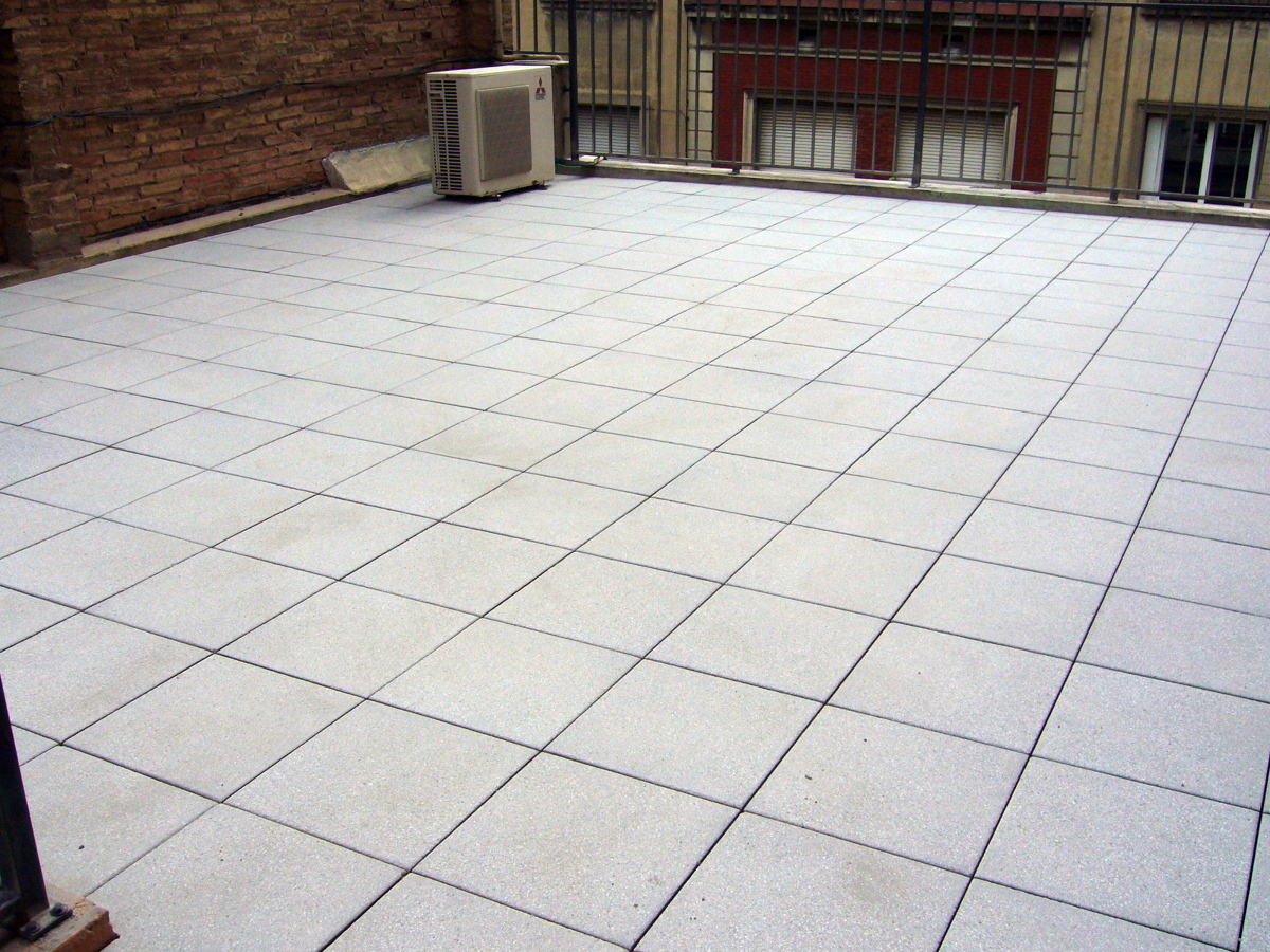 Pavimento flotante en terrado