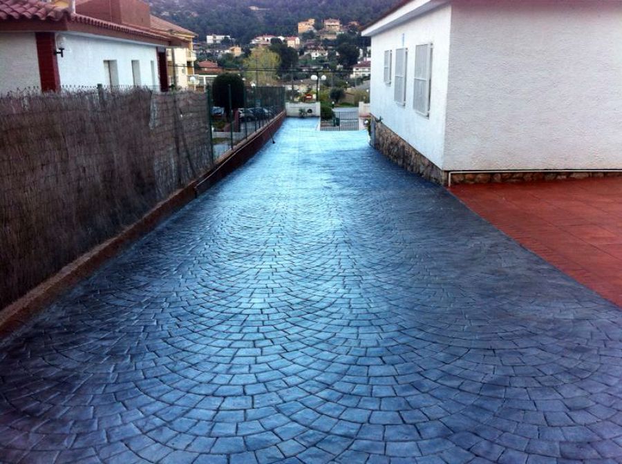 PAVIMENTO HORMIGÓN IMPRESO