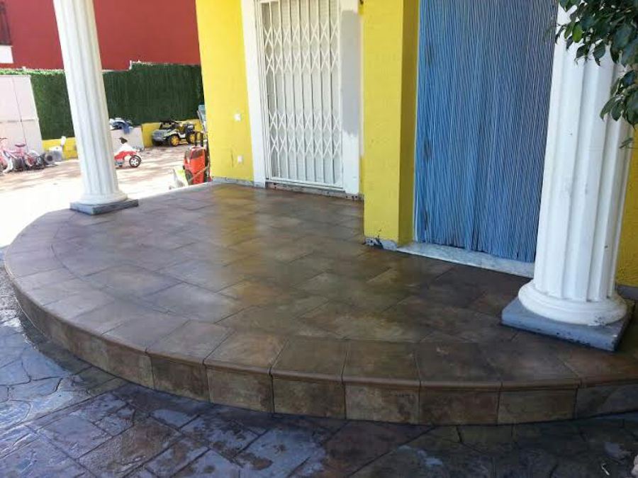 Pavimento terraza curva