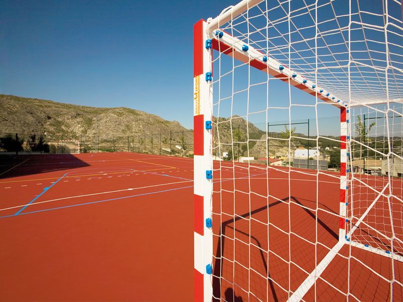 Pavimento y equipamiento