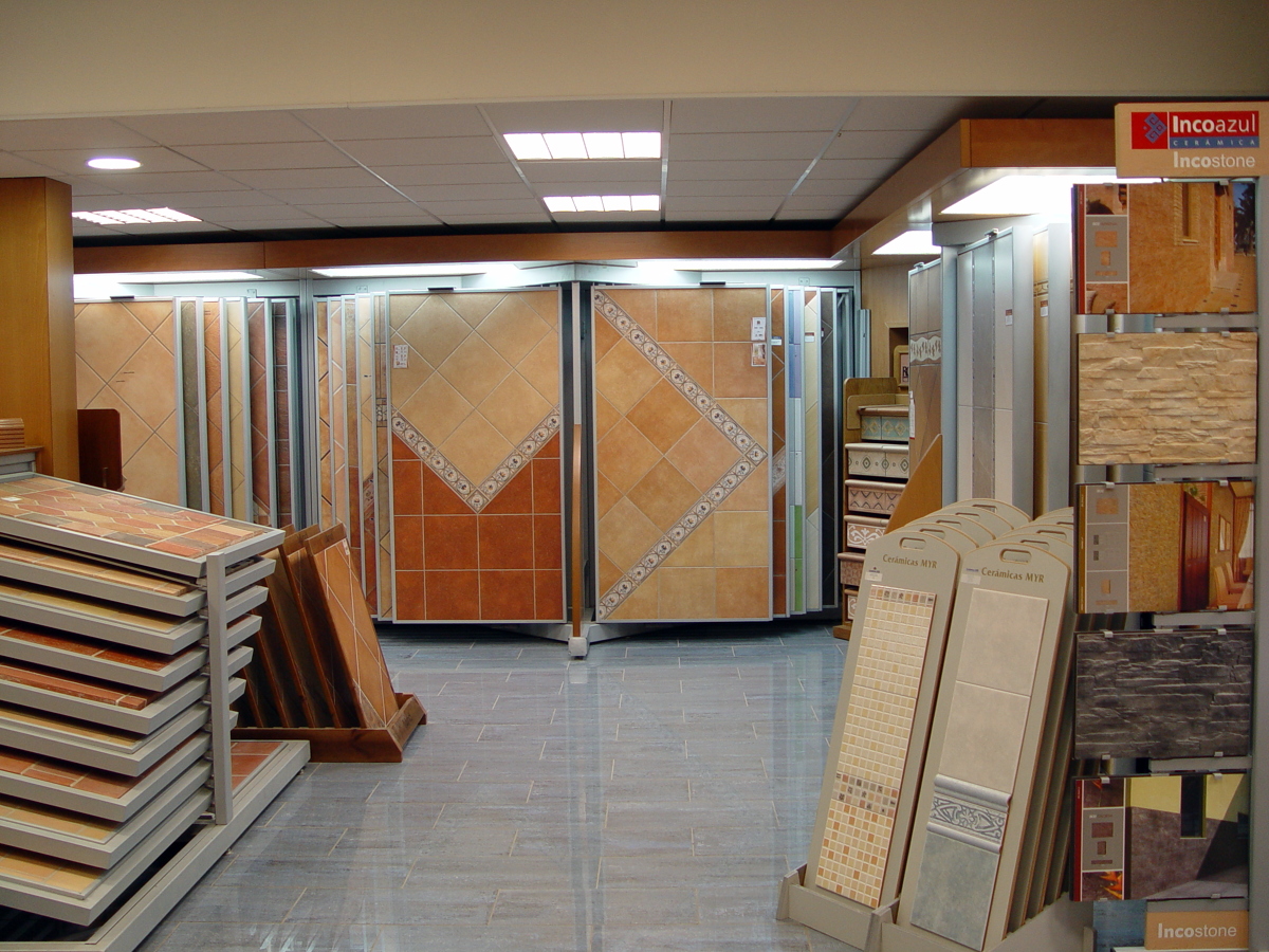 Pavimentos y revestimientos naturales y cerámicos.