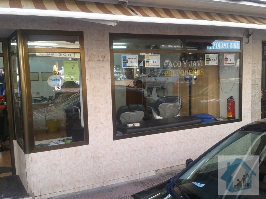 Fachada de Peluqueria