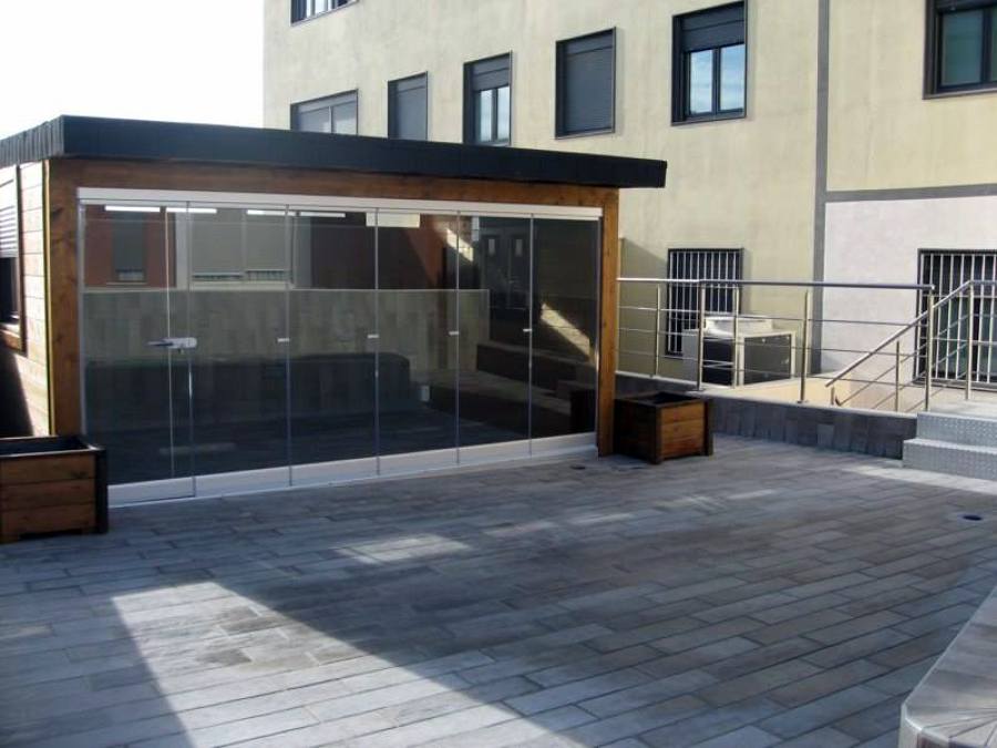 PERGOLA MADERA Y CRISTAL LUMON