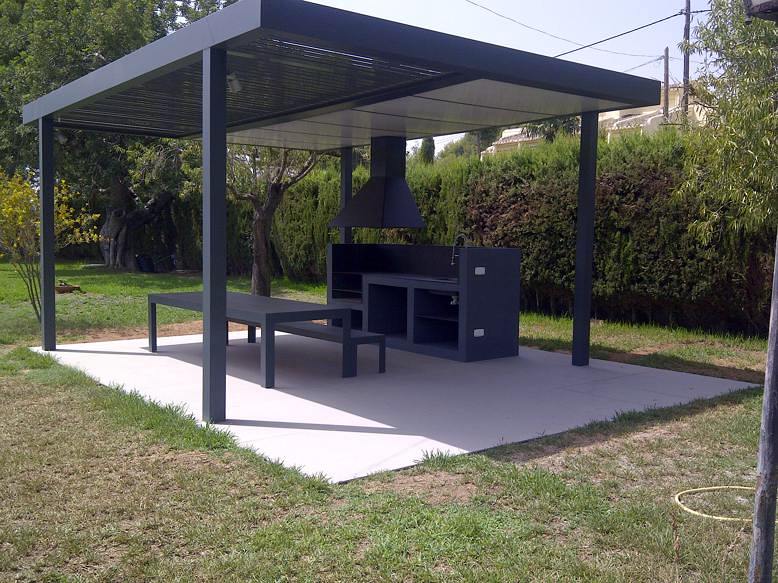 Pérgola y barbacoa en La Eliana