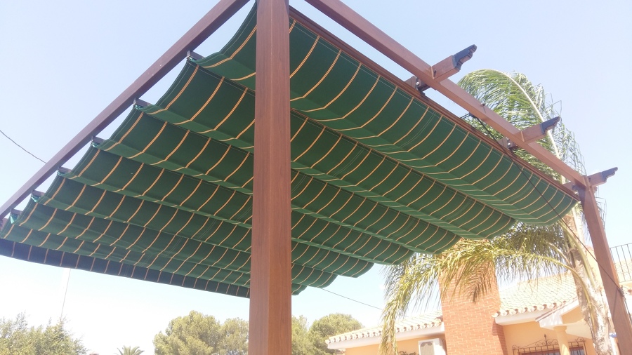 Pergolado con palillería