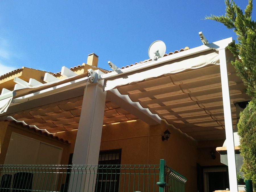 Pérgolas en jardín