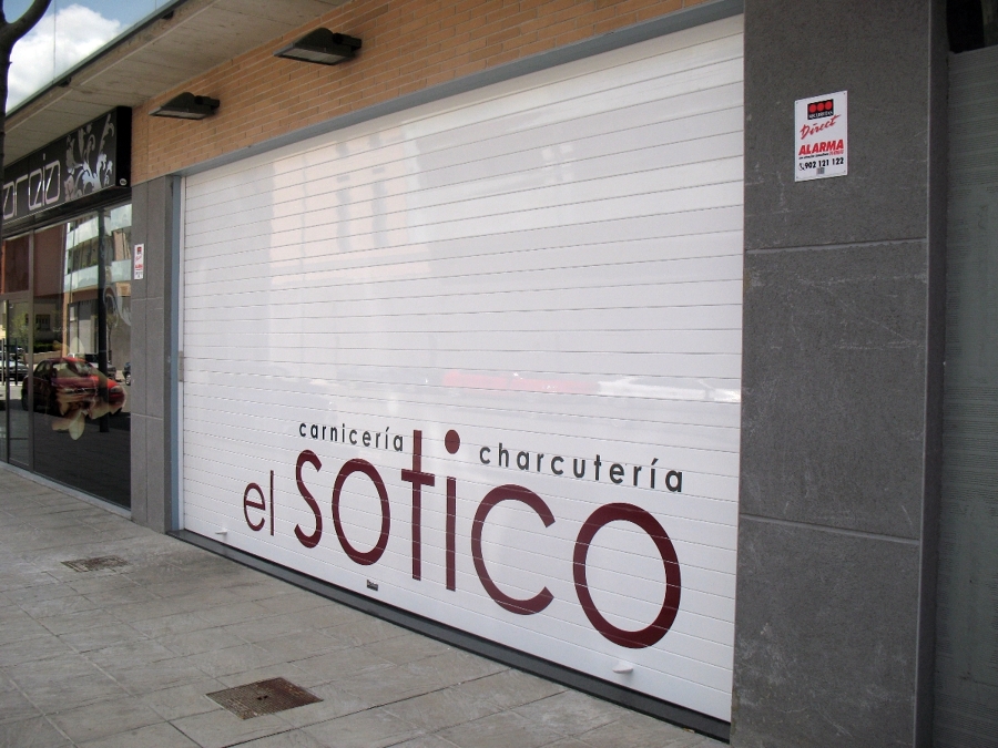 persiana collbaix motorizada