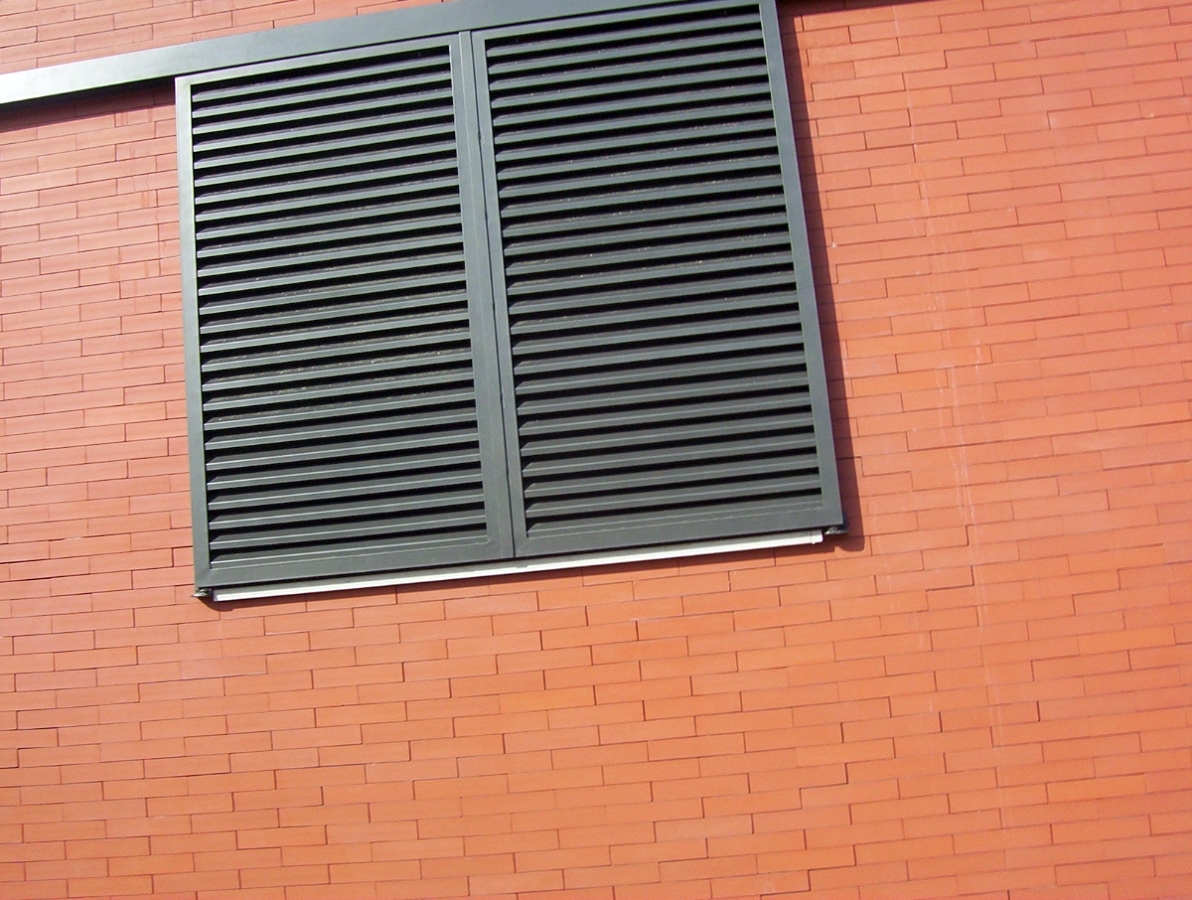 PERSIANA DE LAMAS CORREDERA