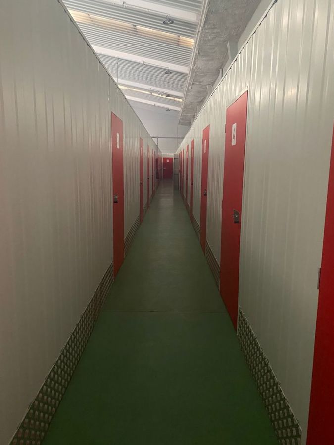 UN TRASTERO PARA MI, pasillo