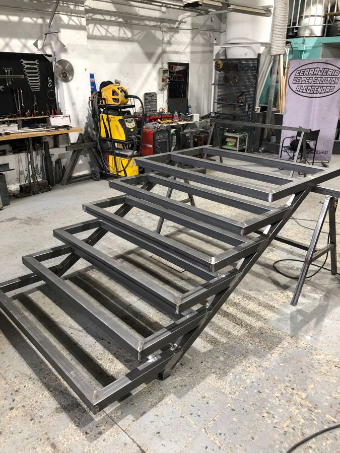 Escalera para Proyecto innovador de vivienda.