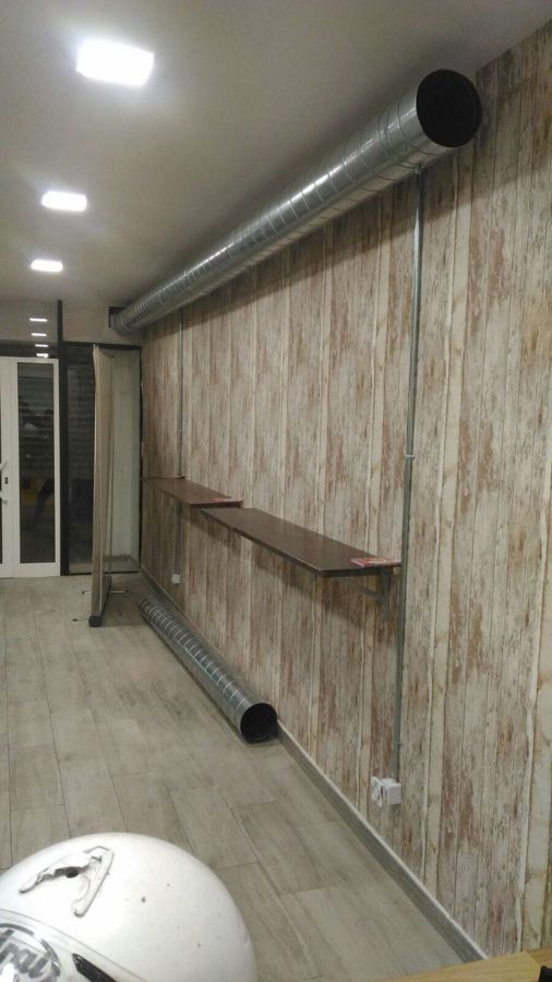 EXTRACCIÓN DE AIRE EN LOCAL COMERCIAL