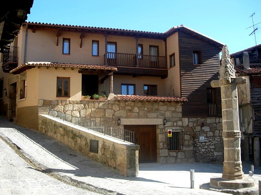 Casa rural La Picota Valverde de la Vera 2005 EM Arquitectos