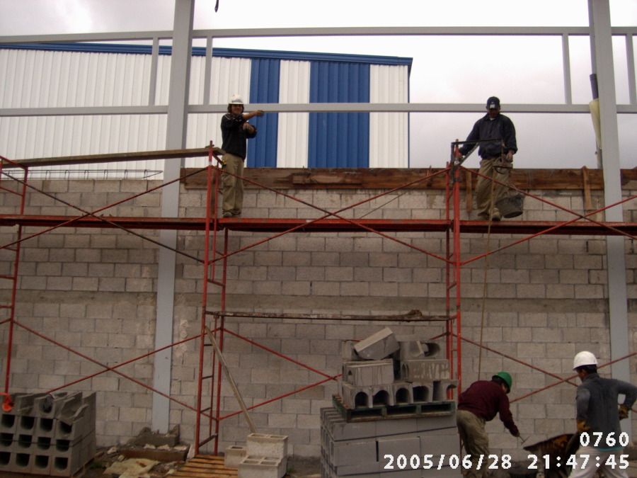 muro nave metu