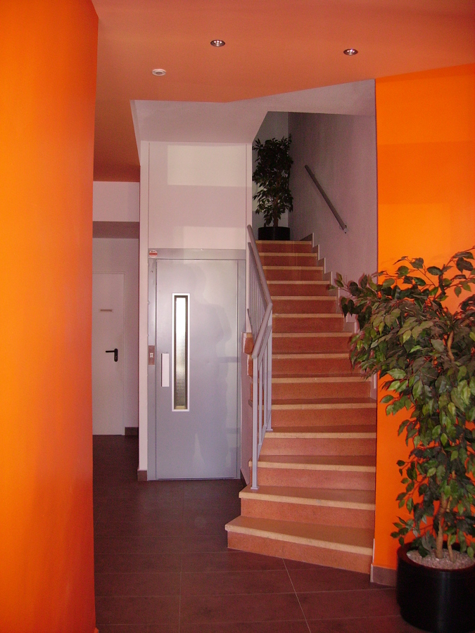 Ascensor en Sanguesa