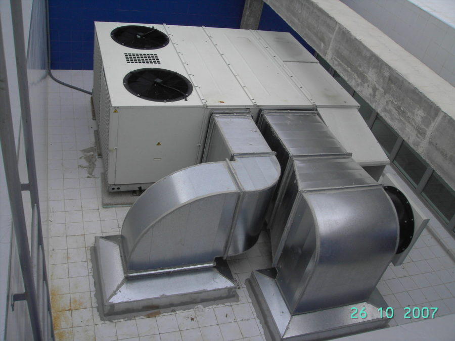 EQUIPO DE AIRE COMPACTO ROOF-TOP