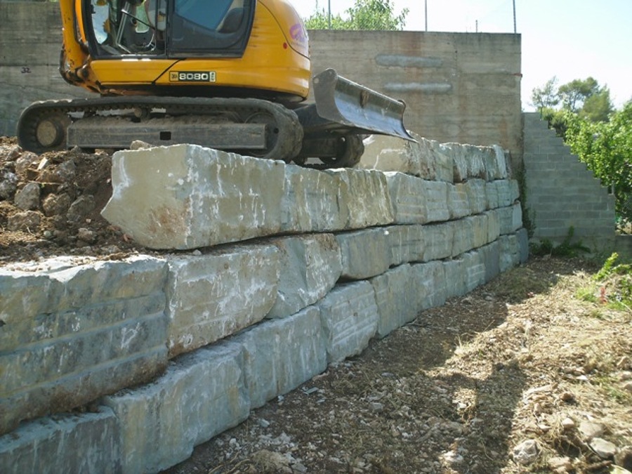 Muro de Rocalla. ROEXCA. Excavaciones Catalunya