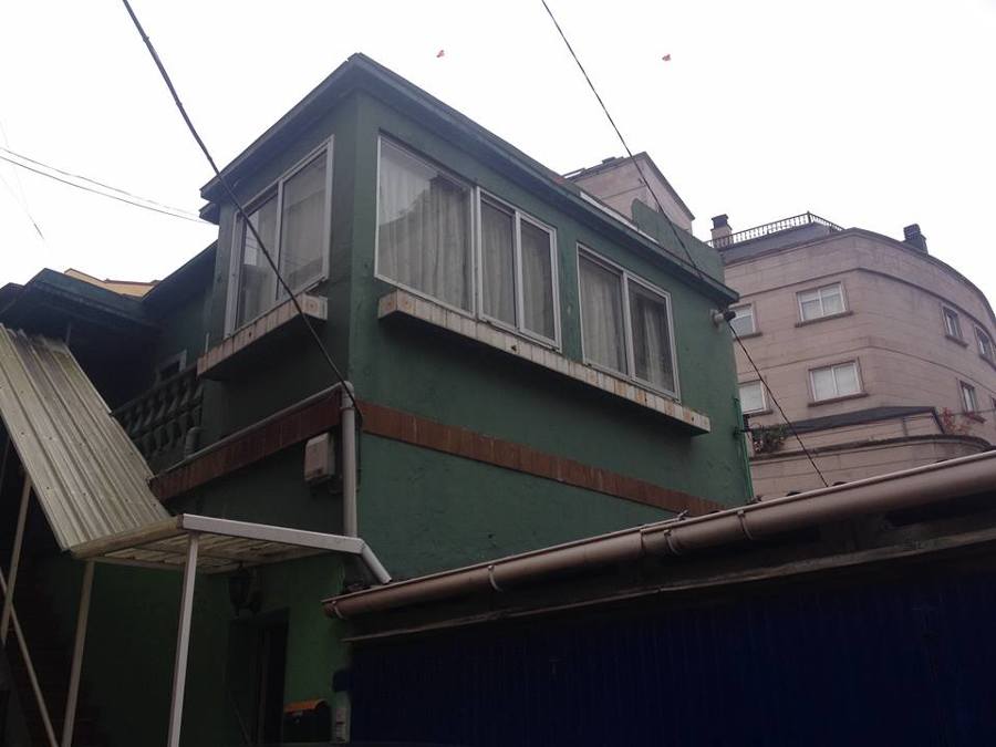 estado en el que estaba la fachada antes de pintar