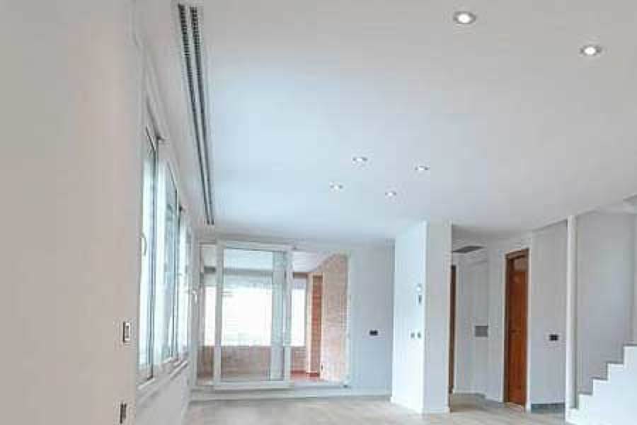 Trabajo de pintura de una Torre