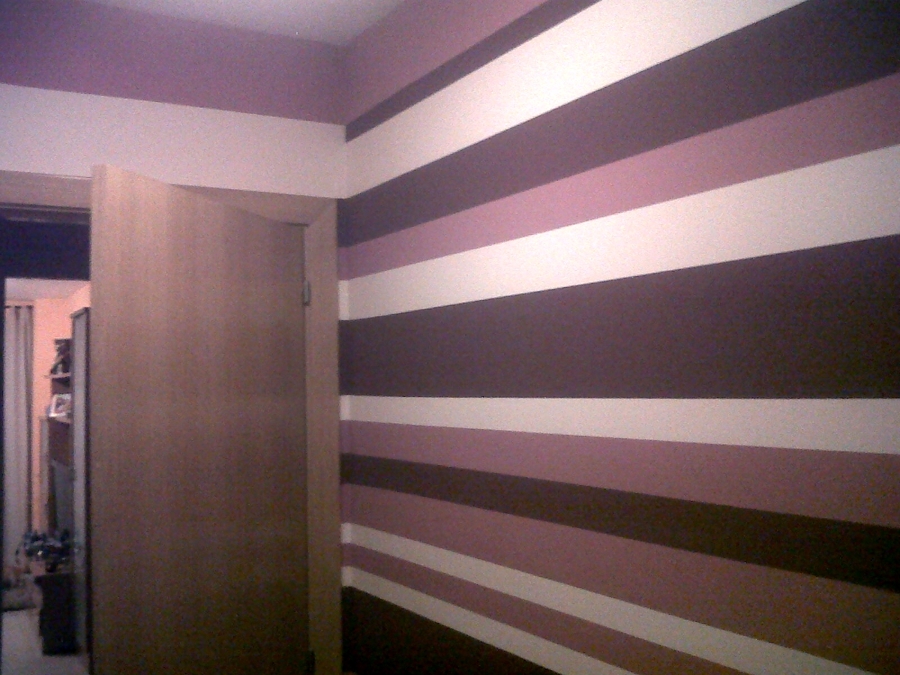Pintura dormitorio a rayas horizontales