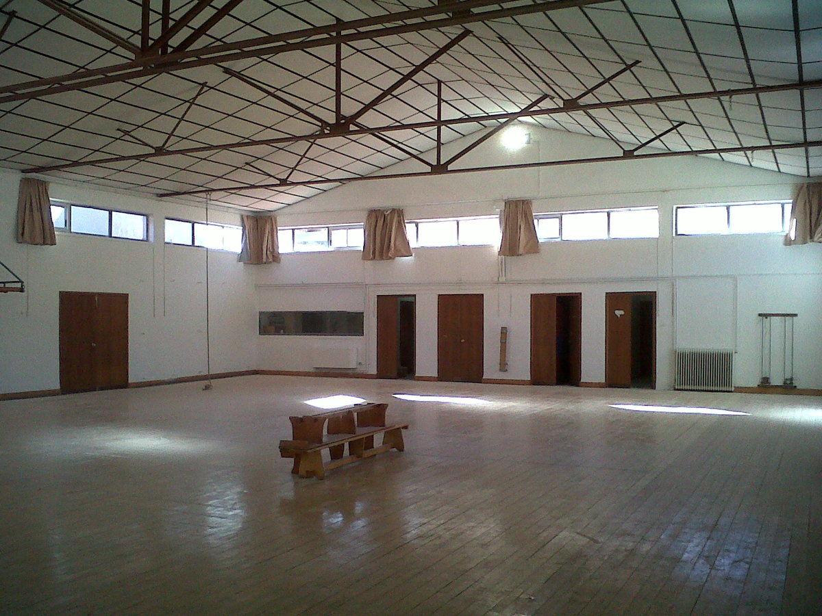 Pintura en gimnasio cubierto