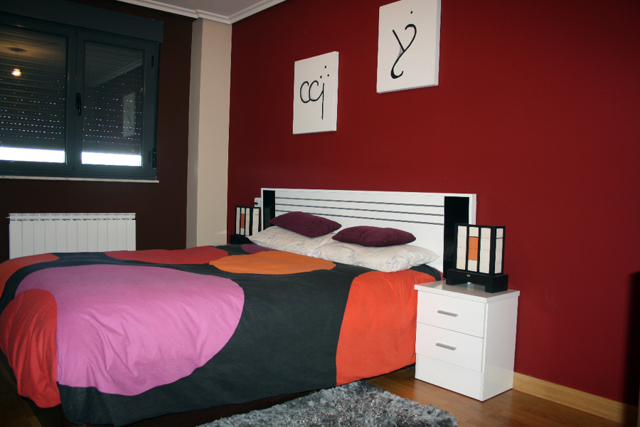 pintura en habitacion,plastico liso