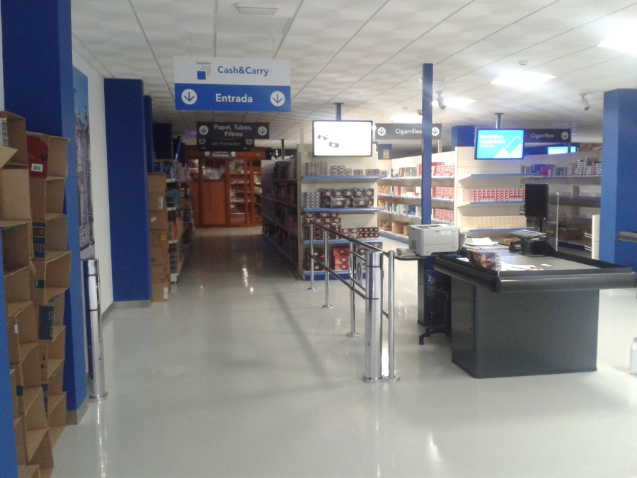 PINTURA EN LOCAL COMERCIAL