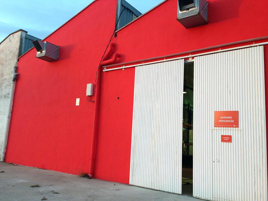 PINTURA FACHADA Y PUERTA