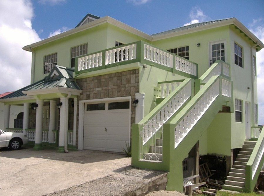 CHALET EN OLIVA (VALENCIA)