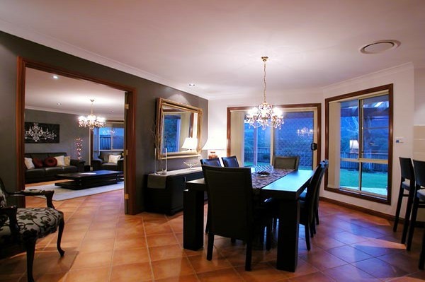 Pintura interior de salón comedor