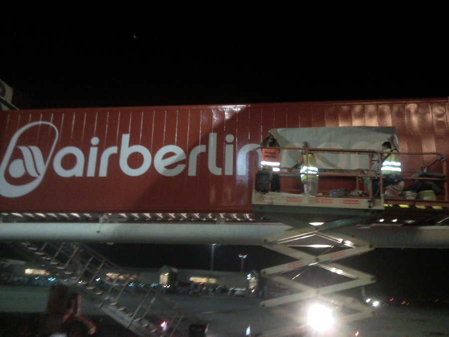Pintura y decoración pasarelas Air Berlin (Aeropuerto de Palma)