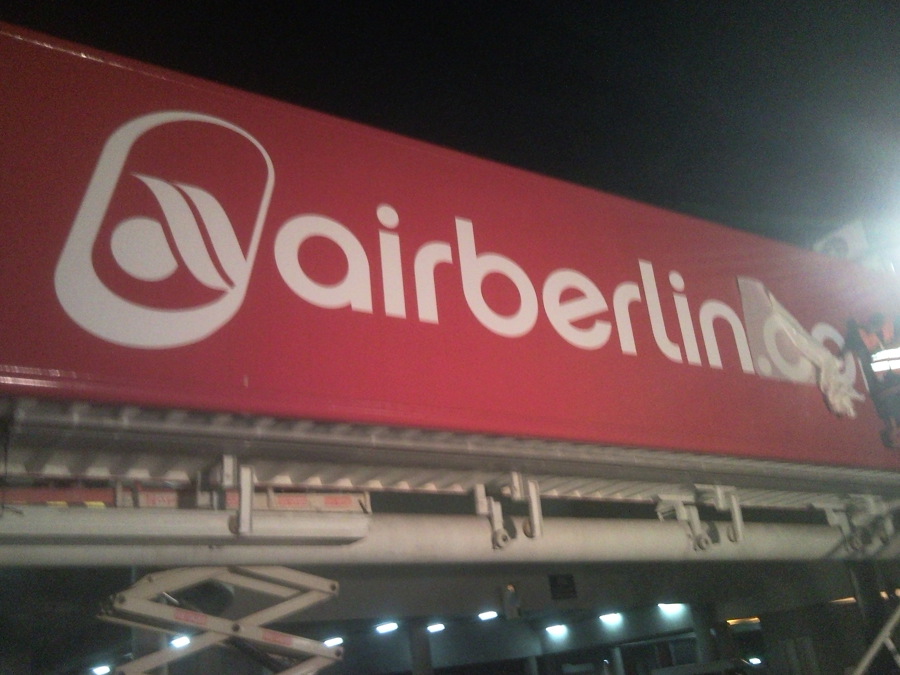 Pintura y decoración pasarelas Air Berlin (Aeropuerto de Palma)