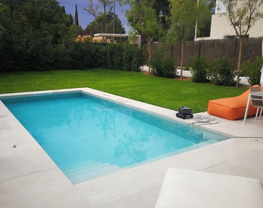 Piscina Rosagres Sant Cugat