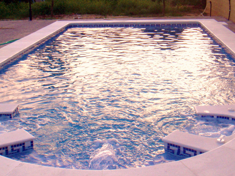 PISCINA 8X4
