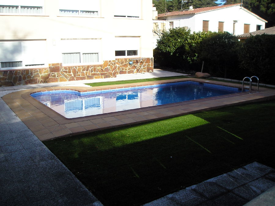 Piscina de 8x4, ref: Queralt