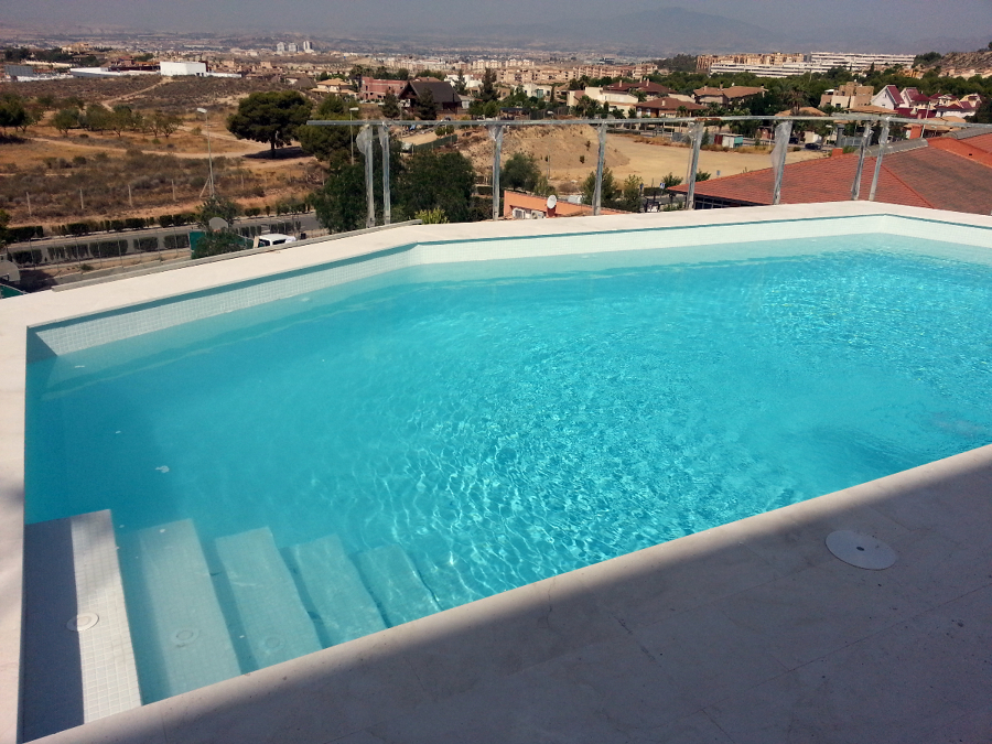 piscina en Altorreal