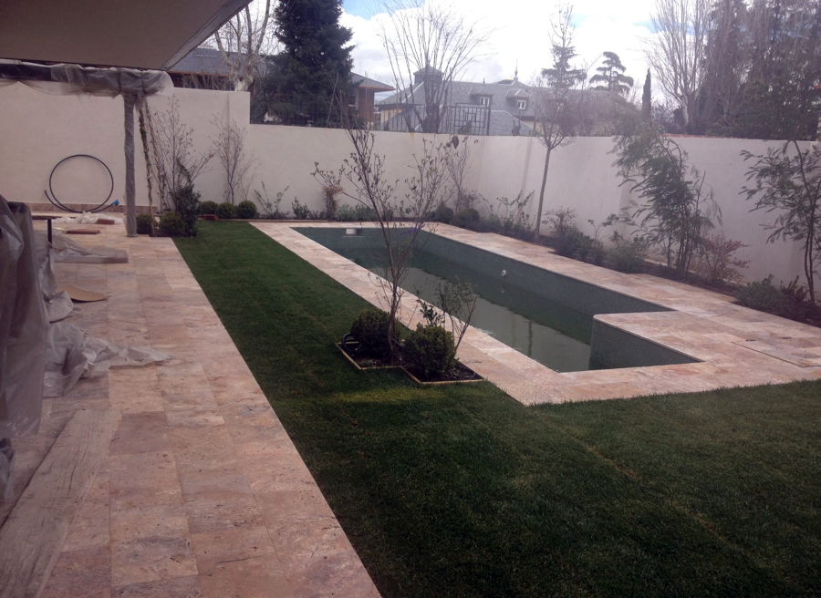 Piscina en chalet de lujo 