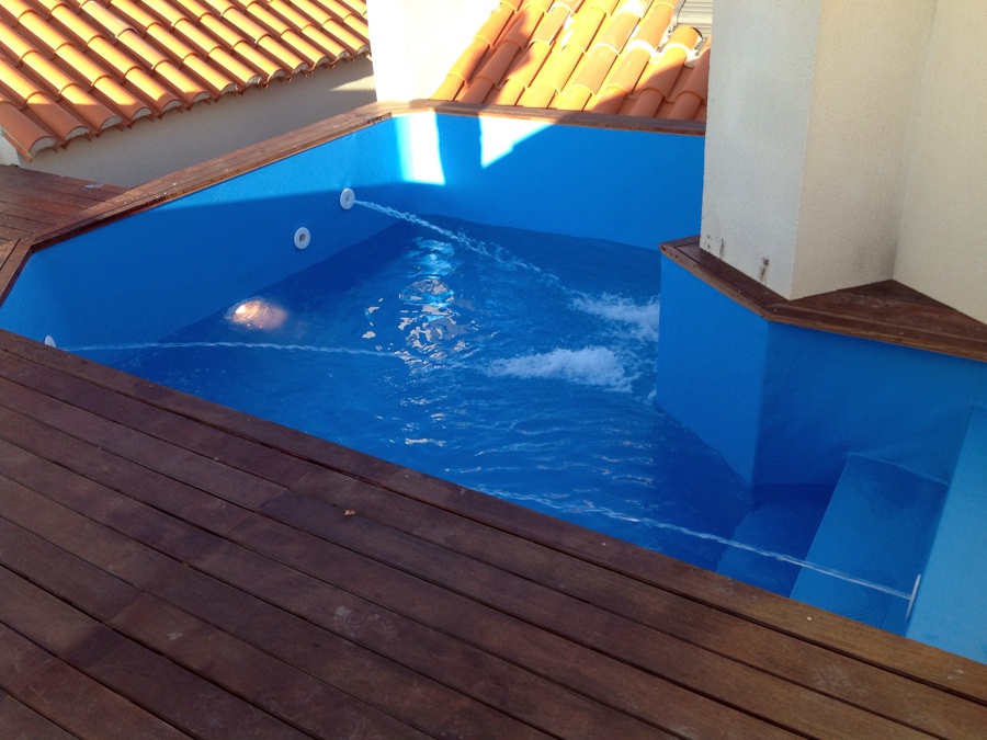 Piscina en el ático 