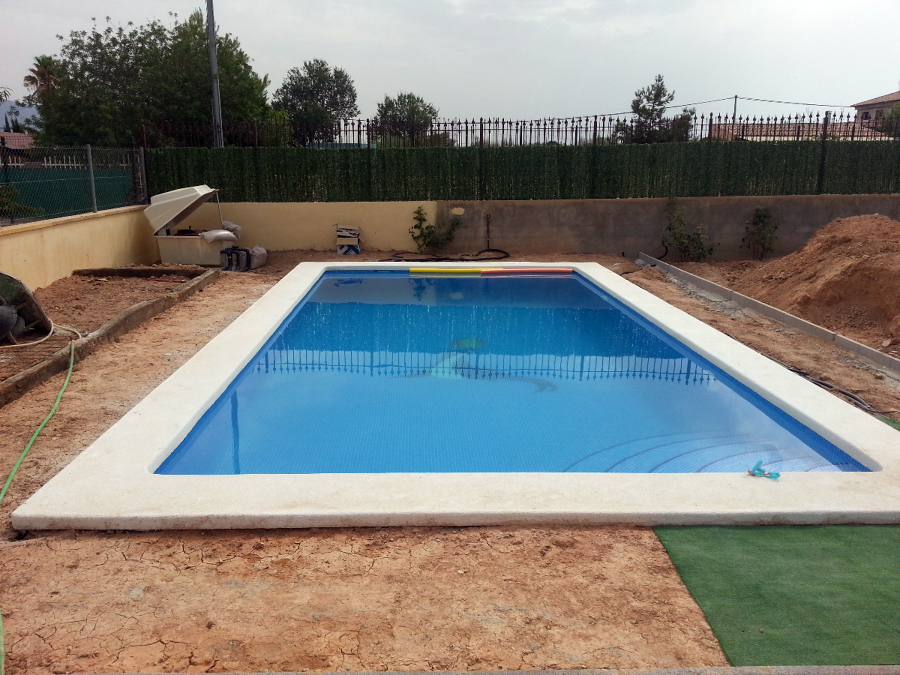 piscina en Sangonera la seca