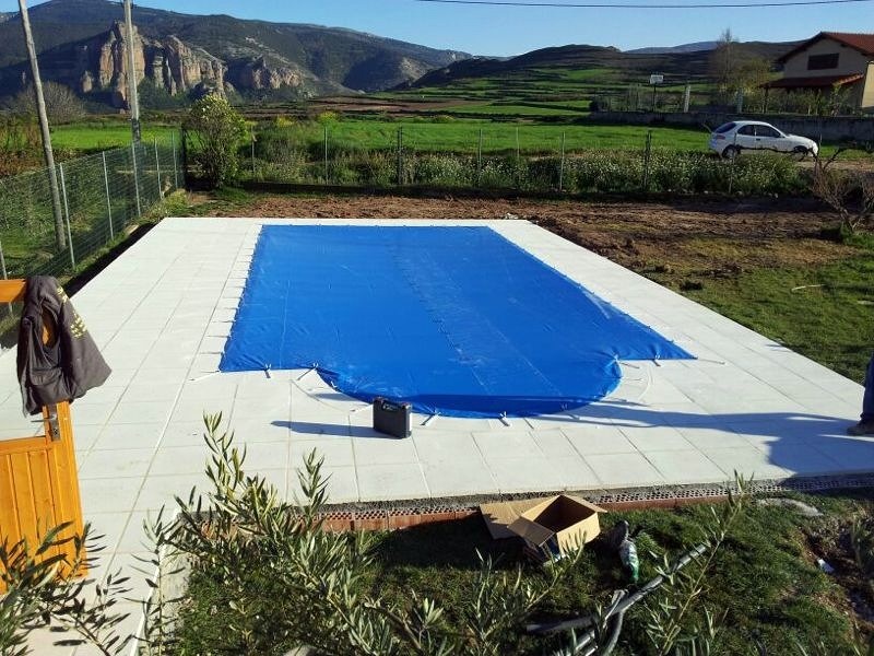 PISCINA GUNITADA DE 10 X 5 M 