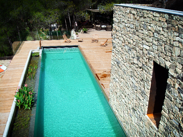 Piscina naturalizada Tarragona