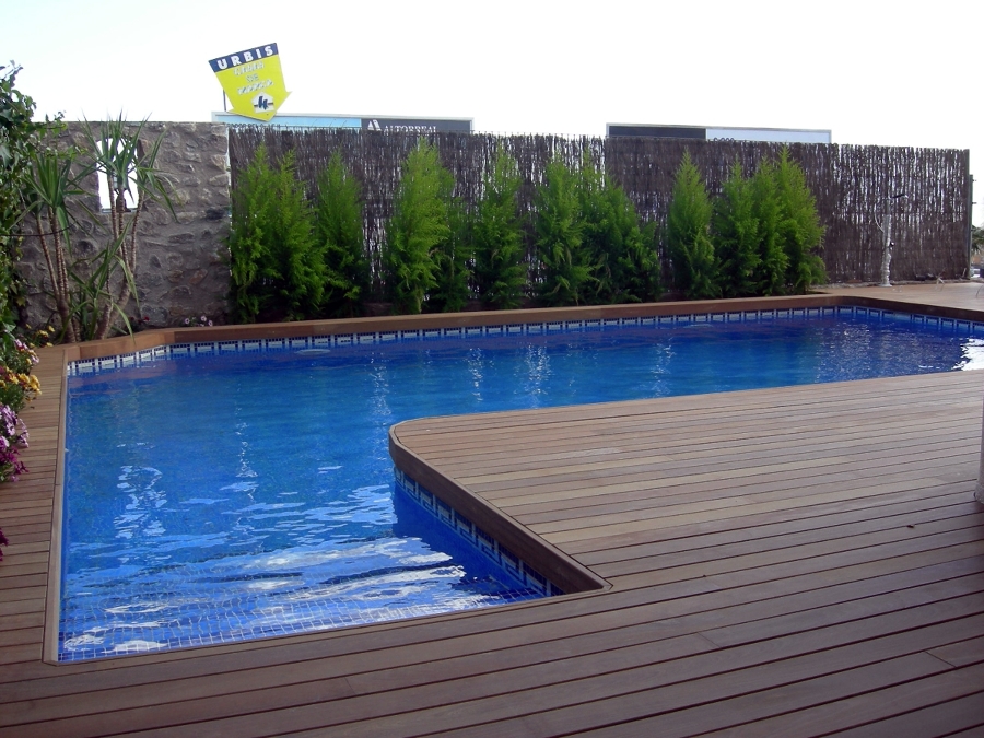 Piscina privada en Altorreal