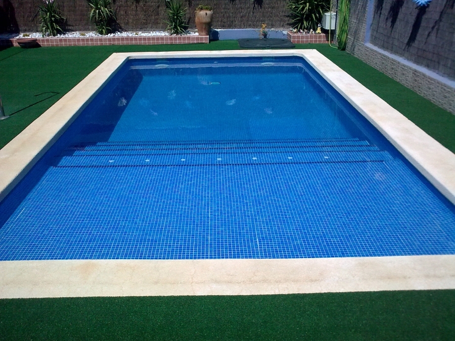 Piscina privada en La Alcayna