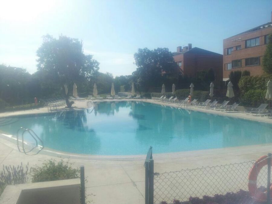 MANTENIMIENTO TEMPORADA DE VERANO PISCINA COMUNITARIA