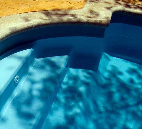 PISCINAS DE POLIESTER