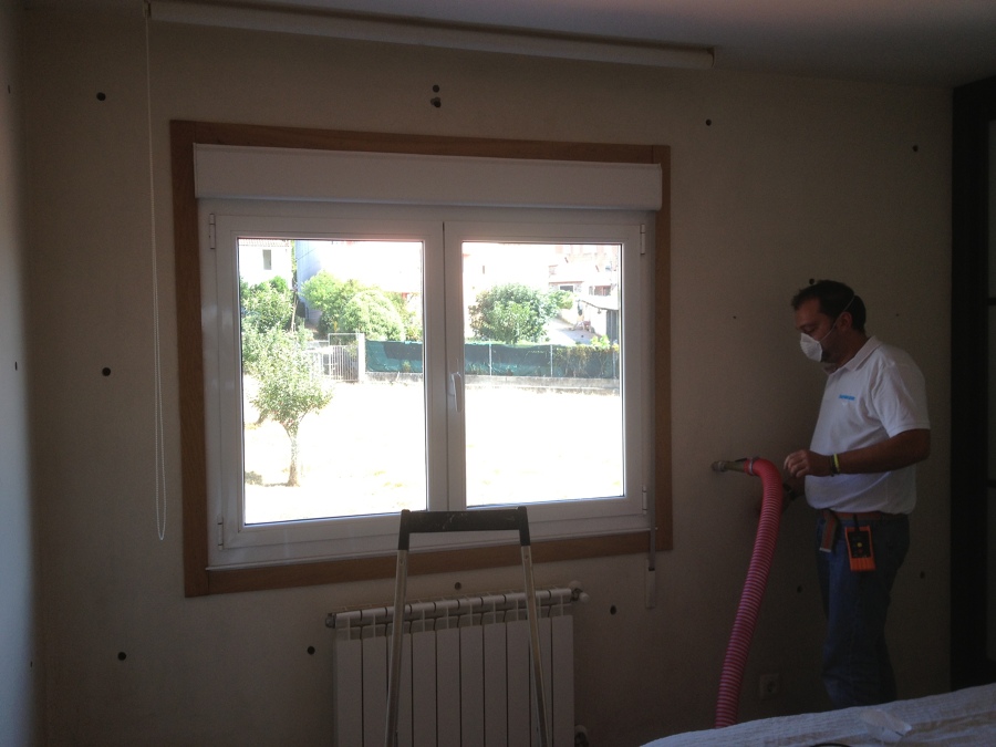 Piso 1º en Cambre ( A Coruña) con Supafil