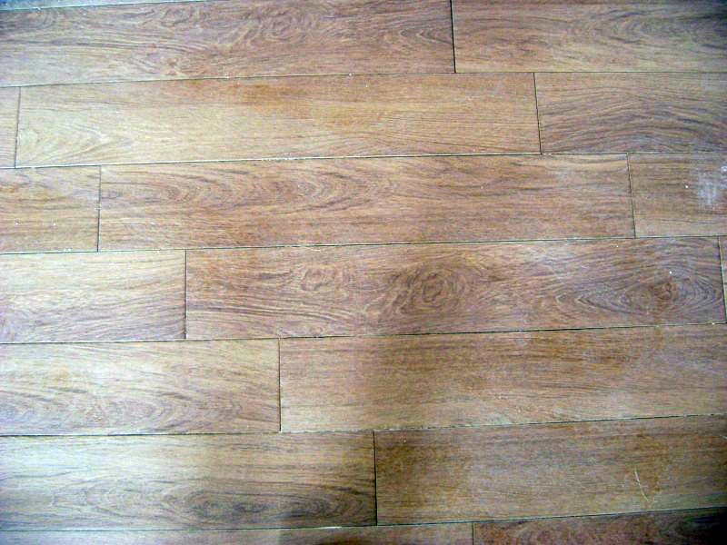 piso imitacion madera tipo tablilla 15 x 60