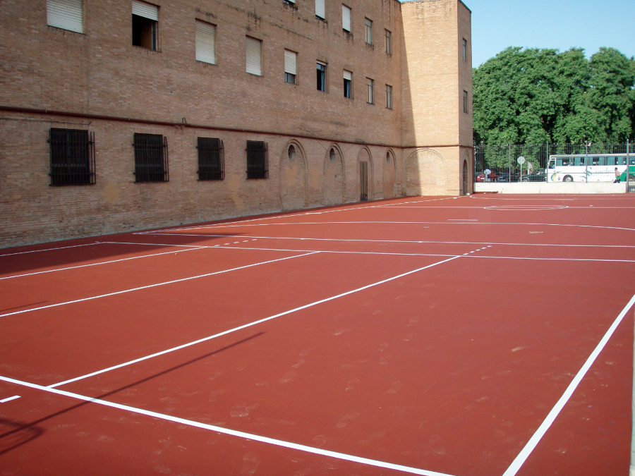 PISTA DEPORTIVA  INSTITUTO CERVANTES