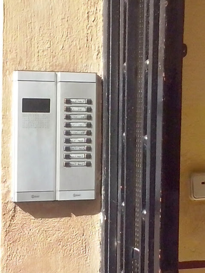 placa golmar con leds luminosos + 18 pulsadores