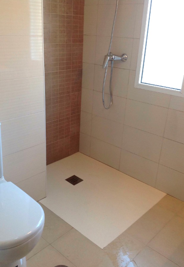 PLATO AL RAS DEL SUELO